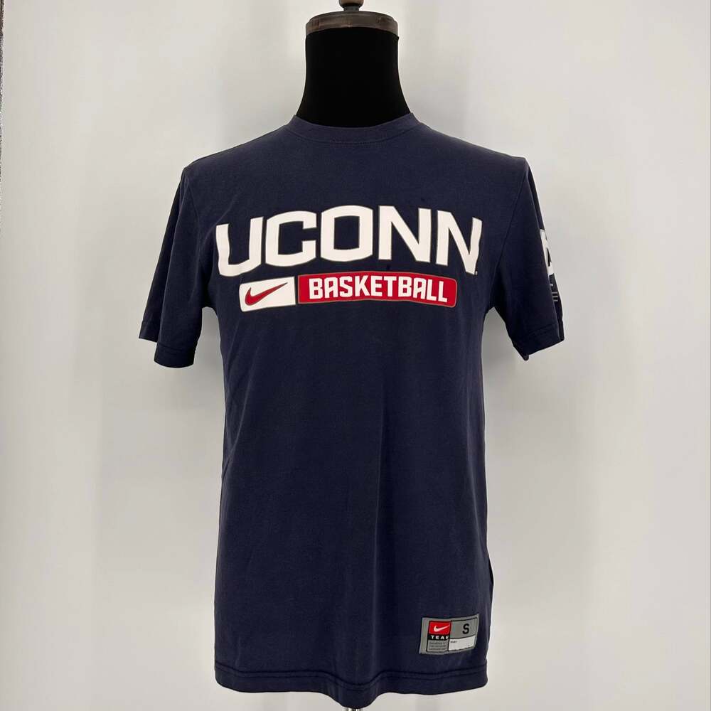 Nike Team UConn Huskies Basketball T-Shirt Mens Small Navy Dri-Fit Elite Logo